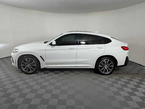 Used 2024 BMW X4 xDrive30i w/ Premium Package AWD/4WD image 2