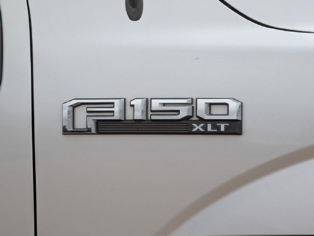 Used 2017 Ford F150 XLT w/ Equipment Group 302A Luxury RWD image 10