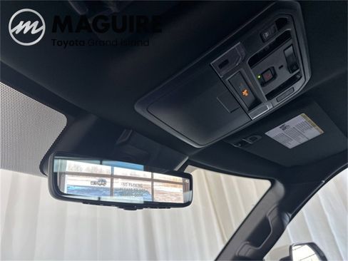 Used 2025 Toyota Tundra Platinum image 5