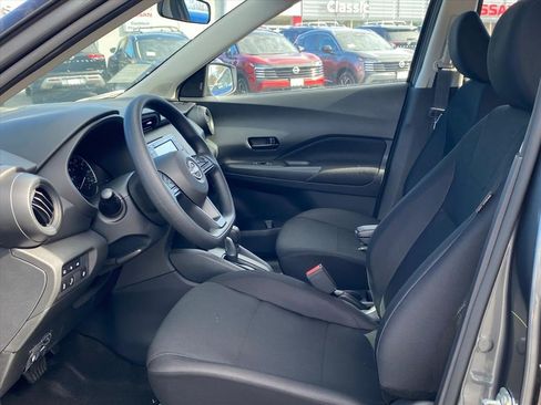 New 2025 Nissan Kicks S image 14