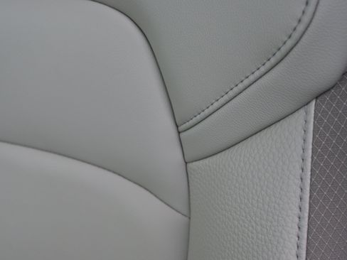 New 2025 Nissan Pathfinder SL w/ Cargo Package image 27