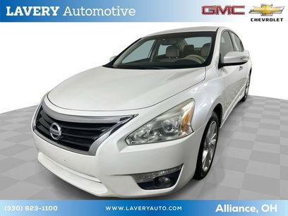 Used 2014 Nissan Altima 2.5 SL w/ Moonroof Package