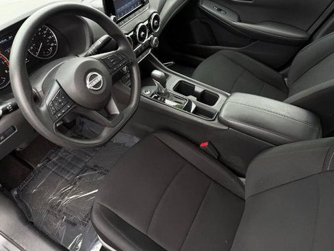 Certified 2025 Nissan Sentra S w/ Lighting Package image 15