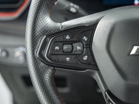 Used 2024 Chevrolet TrailBlazer RS image 28