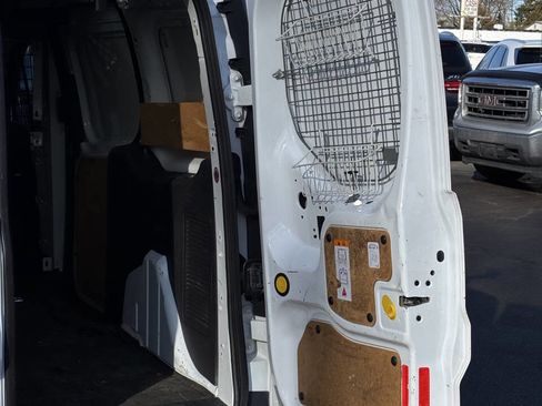 Used 2015 Ford Transit Connect XLT image 12