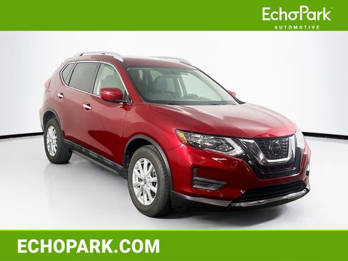 Used 2018 Nissan Rogue SV FWD image 1