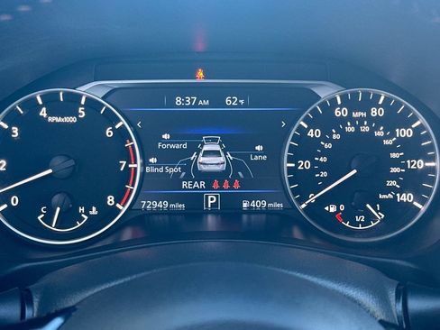 Used 2023 Nissan Altima 2.5 SR w/ SR Premium Package image 19