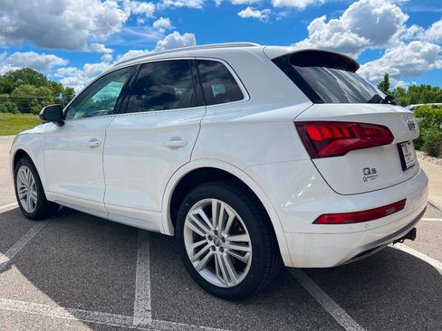 Used 2018 Audi Q5 2.0T Premium Plus w/ Premium Plus Package AWD/4WD image 4