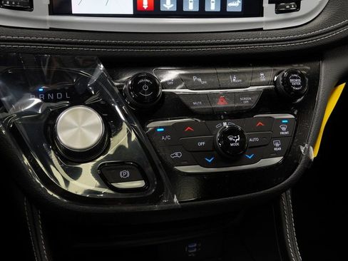 New 2026 Chrysler Pacifica Limited w/ S Appearance Package image 25