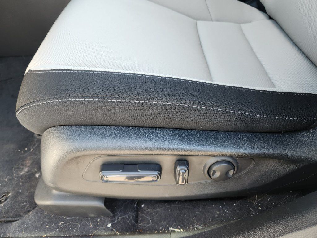 Used 2024 Honda CR-V EX image 25