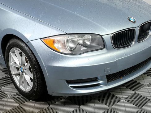 Used 2011 BMW 128i Convertible image 32
