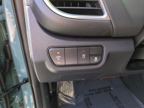 New 2026 Kia Seltos EX FWD image 16