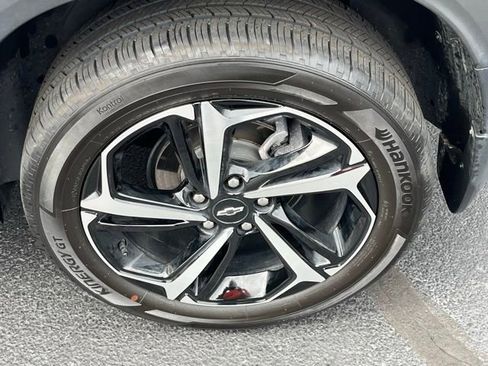 Certified 2022 Chevrolet TrailBlazer RS w/ Technology Package image 7