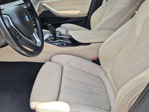 Used 2023 BMW 540i xDrive w/ Premium Package AWD/4WD image 16