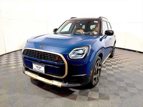 Used 2025 MINI Cooper Countryman S image 3