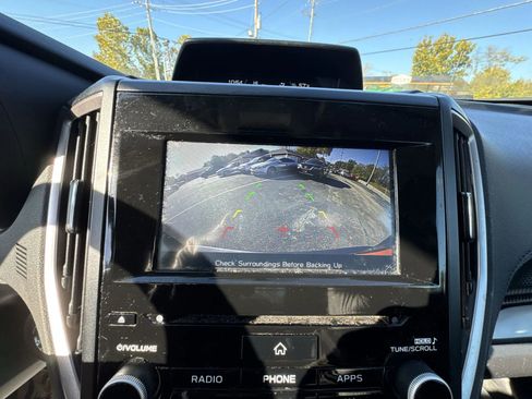 Used 2020 Subaru Forester Premium image 23