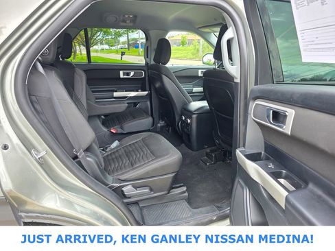 Used 2020 Ford Explorer XLT w/ Comfort Package AWD/4WD image 20