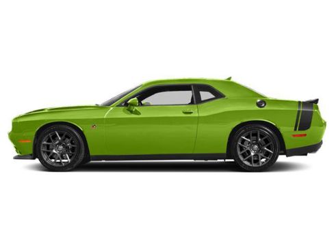 Used 2015 Dodge Challenger R/T Scat Pack w/ Leather Interior Group RWD image 3