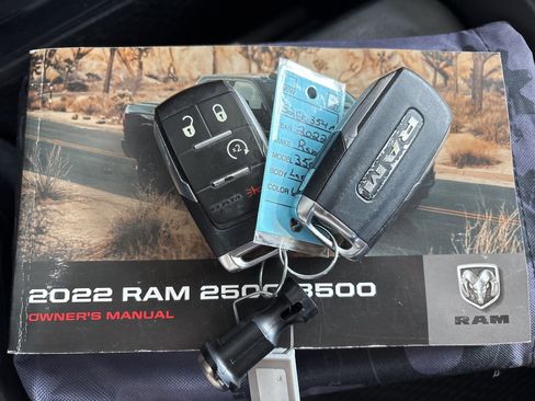 Used 2022 RAM 3500 Laramie w/ Chrome Appearance Group image 34