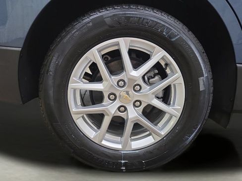 Used 2024 Chevrolet Equinox LS FWD image 30