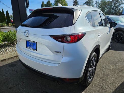 Used 2018 MAZDA CX-5 Touring w/ Preferred Equipment Package AWD/4WD image 5