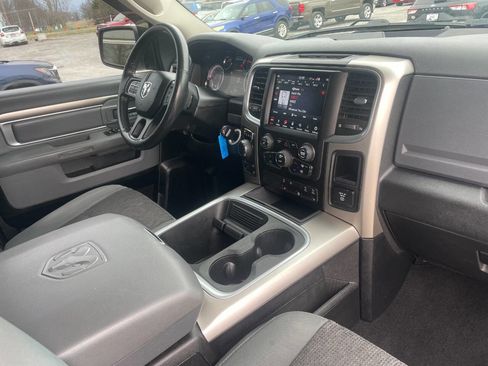 Used 2018 RAM 1500 Big Horn image 38