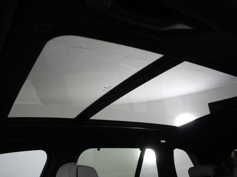 New 2026 BMW X5 sDrive40i image 14