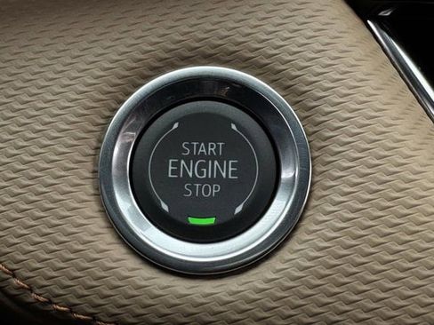 New 2026 Chevrolet Equinox ACTIV w/ Convenience Package III FWD image 18
