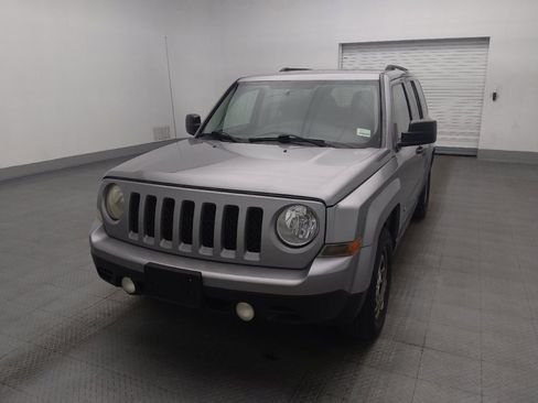 Used 2014 Jeep Patriot Sport w/ Power Value Group FWD image 15