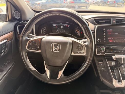 Used 2018 Honda CR-V Touring image 19