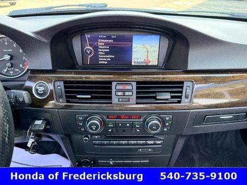 Used 2012 BMW 335i Convertible RWD image 32