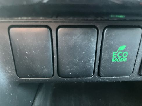 Used 2023 Mitsubishi Eclipse Cross LE image 22