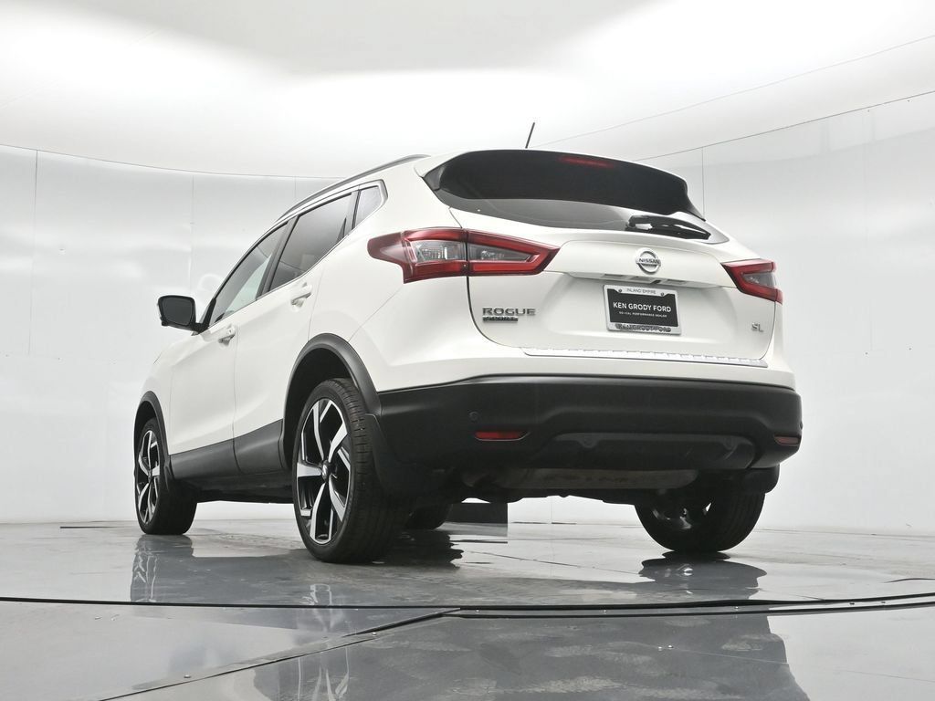 Used 2020 Nissan Rogue Sport SL w/ Premium Package FWD image 52