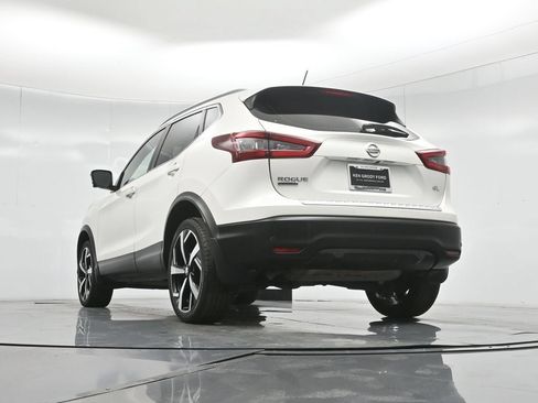 Used 2020 Nissan Rogue Sport SL w/ Premium Package FWD image 52