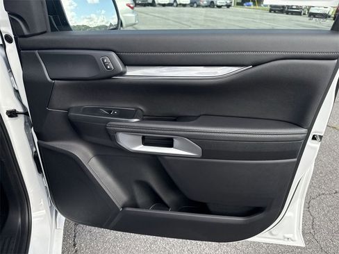 New 2025 Ford Ranger Lariat w/ Trailer Tow Package image 24