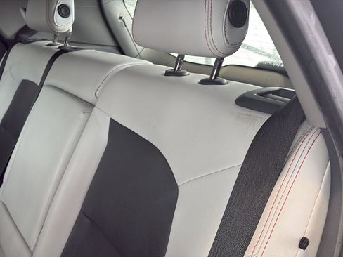 Used 2020 Chevrolet Bolt Premier w/ Infotainment Package image 12