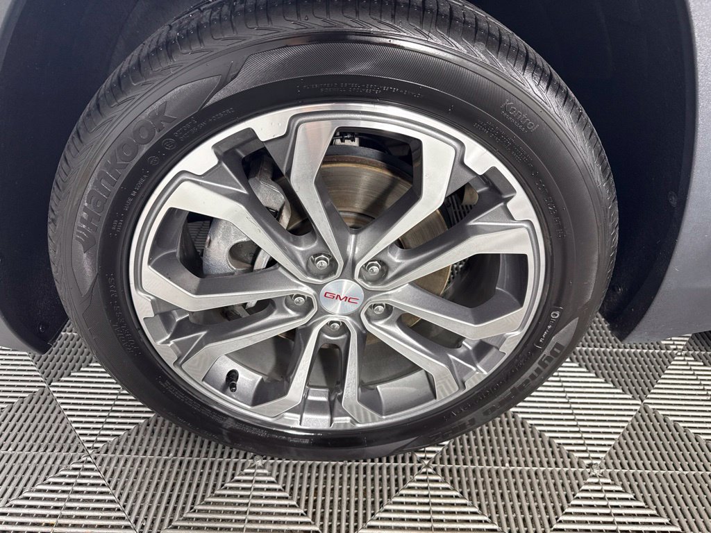 Used 2019 GMC Terrain SLT w/ Preferred Package AWD/4WD image 10