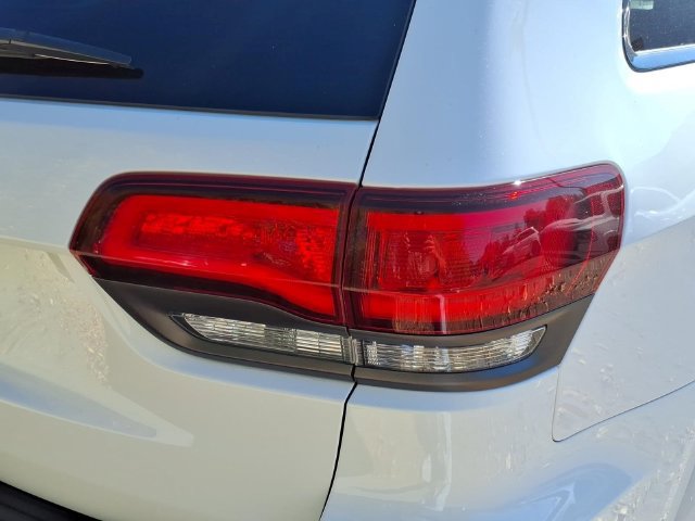 Used 2021 Jeep Grand Cherokee Limited w/ Quick Order Package 28K 80th AWD/4WD image 11