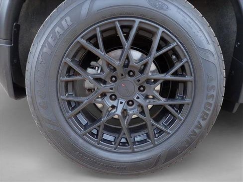 Used 2019 Nissan Rogue SV image 7