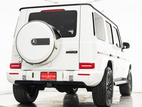Used 2024 Mercedes-Benz G 550 image 9