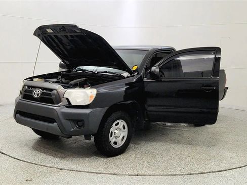 Used 2013 Toyota Tacoma 2WD Regular Cab image 10