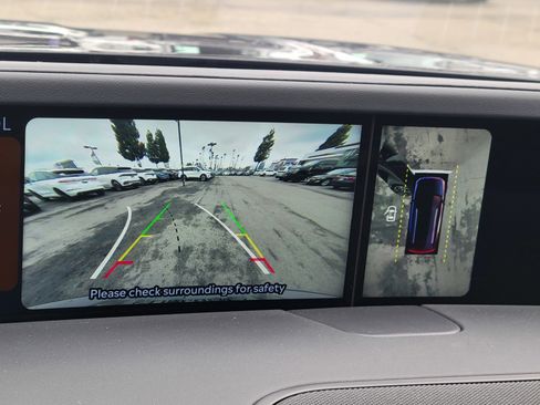 New 2025 Lincoln Nautilus Premier w/ Equipment Group 102A image 11