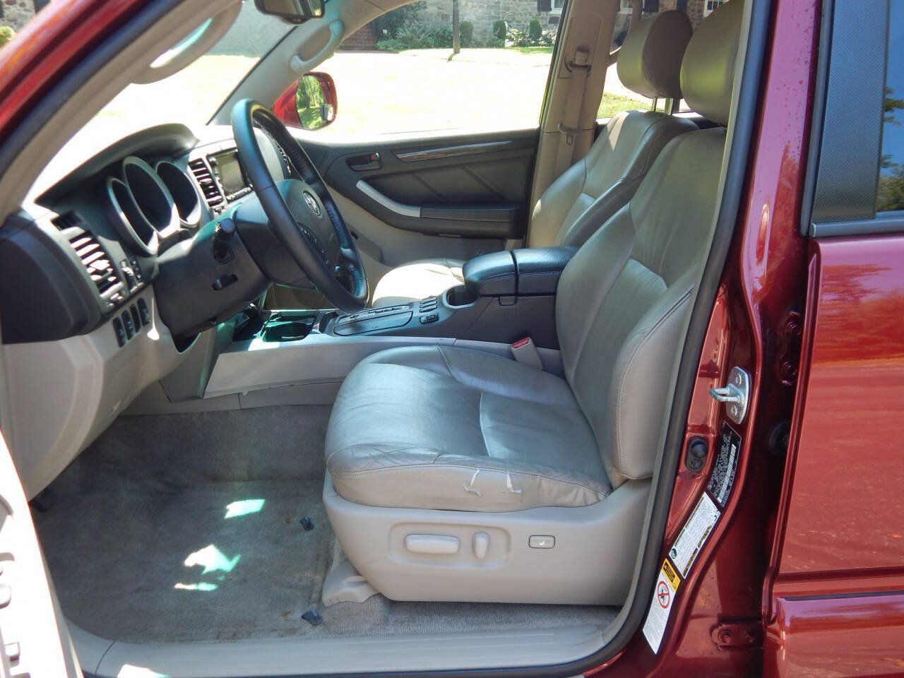 Used 2006 Toyota 4Runner Limited AWD/4WD image 10