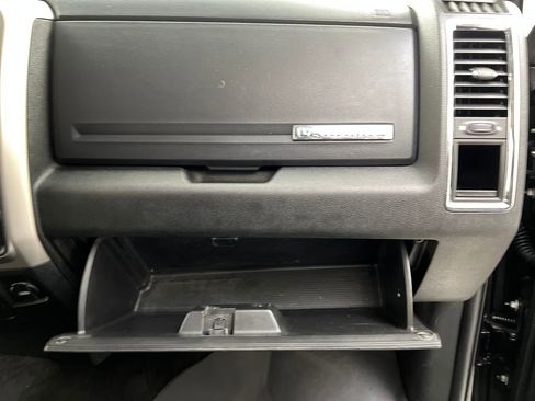 Used 2018 RAM 2500 Laramie image 30