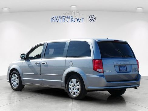 Used 2016 Dodge Grand Caravan SE w/ Quick Order Package 29E SE FWD image 5