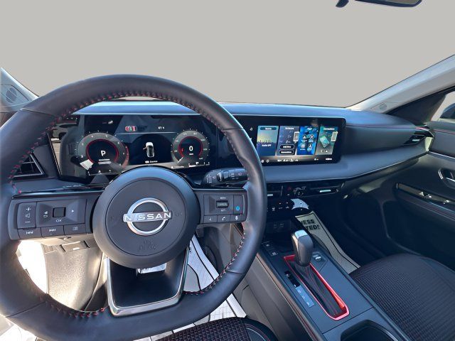 Used 2026 Nissan Kicks SR w/ SR Premium Package AWD/4WD image 6