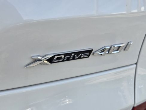Used 2024 BMW X5 xDrive40i w/ M Sport Package AWD/4WD image 17