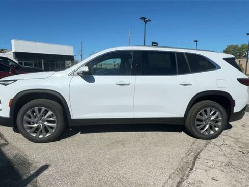 New 2026 Buick Enclave Preferred image 5