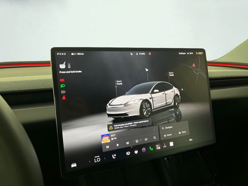 Used 2026 Tesla Model 3 RWD image 18