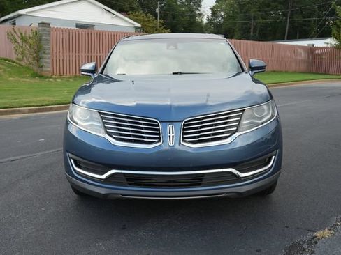 Used 2018 Lincoln MKX Reserve w/ Lincoln MKX Climate Package FWD image 2